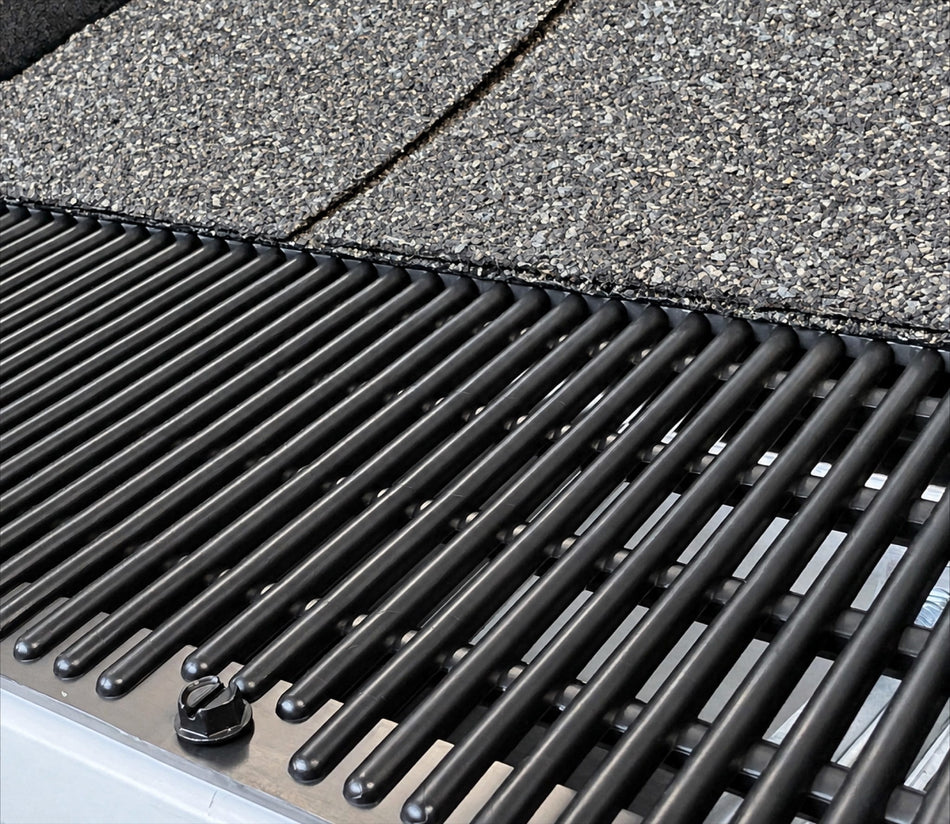 Stealth Gutter Defense® – Polypropylene Gutter Guard & Leaf Protection System 100' [130-901]